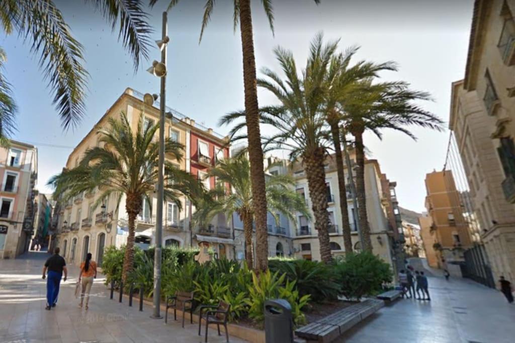 Calle Mayor Next To Beach อาลิกันเต ภายนอก รูปภาพ
