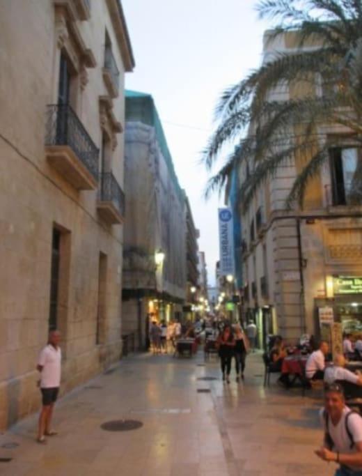 Calle Mayor Next To Beach อาลิกันเต ภายนอก รูปภาพ